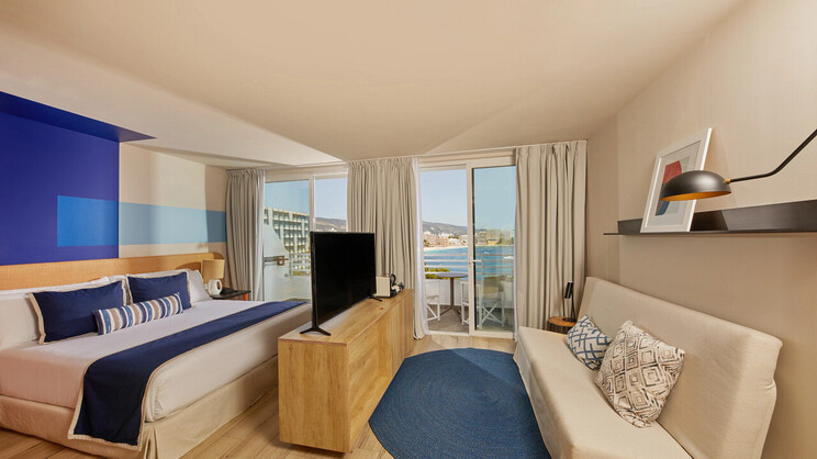 Preferred Club Junior Suite Front Sea View